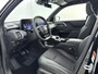 Toyota Urban Cruiser Executive 61 kWh | Apple Carplay & Android Auto | Parkeercamera | * | Auto op bestelling |