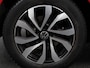 Volkswagen Golf 1.0 eTSI 110pk Active Automaat Panorama dak Navigatie Climate Control Adaptive Cruise Control Virtual Cockpit Stoelverwarming Extra Getint Glas