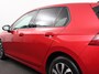 Volkswagen Golf 1.0 eTSI 110pk Active Automaat Panorama dak Navigatie Climate Control Adaptive Cruise Control Virtual Cockpit Stoelverwarming Extra Getint Glas