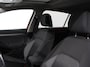 Volkswagen Golf 1.0 eTSI 110pk Active Automaat Panorama dak Navigatie Climate Control Adaptive Cruise Control Virtual Cockpit Stoelverwarming Extra Getint Glas