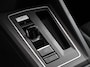 Volkswagen Golf 1.0 eTSI 110pk Active Automaat Panorama dak Navigatie Climate Control Adaptive Cruise Control Virtual Cockpit Stoelverwarming Extra Getint Glas