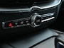 Volvo XC60 2.0 T8 Plug-in-hybrid AWD Polestar Engineered | NL Auto | Bowers & Wilkins | Camera | Panoramadak | Trekhaak | Memory Seat | Stuurverwarming | Stoelverwarming | Keyless Entry | ACC