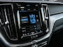 Volvo XC60 2.0 T8 Plug-in-hybrid AWD Polestar Engineered | NL Auto | Bowers & Wilkins | Camera | Panoramadak | Trekhaak | Memory Seat | Stuurverwarming | Stoelverwarming | Keyless Entry | ACC