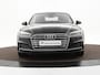 Audi A5 Cabriolet 40 TFSI 190pk S-tronic Design Pro Line Plus · Camera · Navigatie · Alarm Klasse 3 · P-Sensoren · Limiter · Stoelverwarming · Climatronic · Trekhaak · 19'' Inch ·