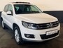 Volkswagen Tiguan Met panodak!