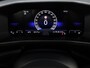 Volkswagen T-Cross 1.0 TSI Life Edition Goal 95PK | Navigatie | Parkeersensoren voor en achter | Stoelverwarming |