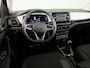 Volkswagen T-Cross 1.0 TSI Life Edition Goal 95PK | Navigatie | Parkeersensoren voor en achter | Stoelverwarming |