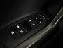 Volkswagen T-Cross 1.0 TSI Life Edition Goal 95PK | Navigatie | Parkeersensoren voor en achter | Stoelverwarming |