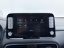 Hyundai Kona Electric EV Premium 64 kWh SOH 100 % 1 Fase / Lichtmetalen velgen 17" / Cruise control adaptief met Stop&Go en stuurhulp / Airco (automatisch) /