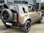 Land Rover Defender 3.0 D200 110 MHEV SE Black Pack Grijs Kenteken Panodak Luchtvering 20 Inch Leder Meridian