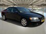 Volvo S60 2.5T Summum CarPlay, Leder interieur, trekhaak, elctr. stoel....