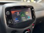 Toyota Aygo 1E EIGENAAR NL AUTO NAP APPLE/CARPLAY CAMERA LED BLUETOOTH AIRCO X-PLAY AUTOMAAT!!