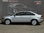 Volvo S40 2.4 Momentum Uniek,1ste eigenaar,Xennon,Cruisecontrol,Stoelv,Garantie.