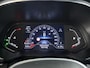 Renault Clio 100PK TCe Initiale Paris | 1e eigenaar | Bose Audio | Wit Leder | Armsteun | Climate Control | Camera | Apple CarPlay/Android Auto | Cruise Control | Lichtemetalen Velgen | Licht & Regen Sensor |