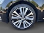 Renault Clio 100PK TCe Initiale Paris | 1e eigenaar | Bose Audio | Wit Leder | Armsteun | Climate Control | Camera | Apple CarPlay/Android Auto | Cruise Control | Lichtemetalen Velgen | Licht & Regen Sensor |