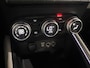 Renault Clio 100PK TCe Initiale Paris | 1e eigenaar | Bose Audio | Wit Leder | Armsteun | Climate Control | Camera | Apple CarPlay/Android Auto | Cruise Control | Lichtemetalen Velgen | Licht & Regen Sensor |