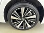 Toyota Corolla Touring Sports Hybrid 140 Dynamic | Apple Carplay / Android Auto | Stoelverwarming | Parkeersensoren voor/achter | Adaptive Cruise | Keyless | Clima | Camera | Full LED | 17 inch