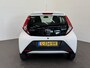 Toyota Aygo 1.0 VVT-i x-fun Airco Bluetooth Centrale vergrendeling + afstand bediening Electrische ramen Led 5 Deurs