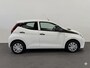 Toyota Aygo 1.0 VVT-i x-fun Airco Bluetooth Centrale vergrendeling + afstand bediening Electrische ramen Led 5 Deurs