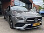 Mercedes-Benz CLA Shooting Brake 200 Business Solution AMG Night Edition // PANO/SCHUIFKANTELDAK // STANDKACHEL // FULL LED // NAVI // CAMERA // SFEERVERLICHTING // SPORTSTOELEN