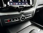Volvo XC60 T8 Plug-in hybrid AWD Ultra Bright SOH 100% | Panoramadak | 360° camera | Harman Kardon | Stoel- en Stuurverwarming | Trekhaak
