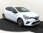 Renault Clio 1.6 E-Tech Hybrid 140 Initiale Paris | Automaat | Parkeersensoren Voor + Achter | 360 Camera | Navigatie | Verwarmde Voorstoelen | Verwarmd Stuurwiel | Adaptieve Cruise Control