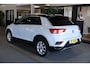 Volkswagen T-Roc 1.0 TSI Style 116PK Airco PDC Trekhaak