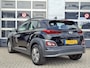 Hyundai Kona Electric EV Comfort 64 kWh | Apple Carplay / Android Auto | Warmtepomp | SoH 97% | Adaptieve Cruise Control | Climate Control | NL auto |