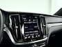 Volvo V60 T6 Plug-in hybrid AWD Ultimate Dark | Panoramadak | Parkeercamera | Head-up display | Harman Kardon | Stoel- en Stuurverwarming