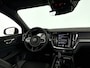 Volvo V60 T6 Plug-in hybrid AWD Ultimate Dark | Panoramadak | Parkeercamera | Head-up display | Harman Kardon | Stoel- en Stuurverwarming