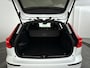 Volvo V60 T6 Plug-in hybrid AWD Ultimate Dark | Panoramadak | Parkeercamera | Head-up display | Harman Kardon | Stoel- en Stuurverwarming
