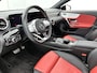 Mercedes-Benz CLA 180 AMG Line Panoramadak | Leder | Multispaaks | Stoelverwarming | Night Pakket Inclusief 24 maanden Mercedes-Benz Certified garantie voor Europa.