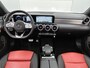 Mercedes-Benz CLA 180 AMG Line Panoramadak | Leder | Multispaaks | Stoelverwarming | Night Pakket Inclusief 24 maanden Mercedes-Benz Certified garantie voor Europa.