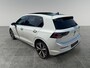 Volkswagen Golf 1.5 eHybrid 272pk DSG GTE | Panoramadak | Head-up Display | Top View camera