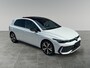 Volkswagen Golf 1.5 eHybrid 272pk DSG GTE | Panoramadak | Head-up Display | Top View camera