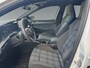 Volkswagen Golf 1.5 eHybrid 272pk DSG GTE | Panoramadak | Head-up Display | Top View camera