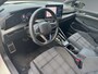 Volkswagen Golf 1.5 eHybrid 272pk DSG GTE | Panoramadak | Head-up Display | Top View camera