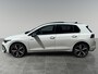 Volkswagen Golf 1.5 eHybrid 272pk DSG GTE | Panoramadak | Head-up Display | Top View camera