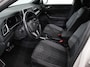 Volkswagen T-Roc 1.5 TSI 150pk DSG R-Line Edition Navigatie Apple Carplay/Android Auto Electrische te openen kofferbak Camera Keyless start Led Dab Adaptieve Cruise Control