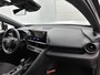 Toyota C-HR / C-HR+ 2.0 Plug-in Hybrid 220 Dynamic | BTW voertuig | Dealer onderhouden | Dodehoek detectie | Parkeersensoren voor+achter | Stoel+stuurverwarming | Navigatie | Apple CarPlay/Android Auto | Cruise Control Adaptive |