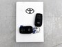 Toyota Yaris 1.5 Hybrid 130 Executive | BTW voertuig | Dealer onderhouden | Dodehoek detectie | Stoel+Stuurverwarming | Parkeersensoren voor+achter | Apple CarPlay/Android Auto | Cruise Control Adaptive | Draadloze Telefoonlader