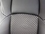 Toyota Yaris 1.5 Hybrid 130 Executive | NL dealeronderhouden | Onderweg-naar-dealer