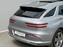 Genesis GV70 AWD SPORT / Fabrieksgarantie tot 06-2029 / SOH 98,7% / 1.800 kg Trekgewicht / Schuif-/Kanteldak / Keyless Entry/Start / Apple Carplay Android Auto / Stuur- Stoel & Achterbank verwarming / Elektische Achterklep / Stoelventilatie / 360/Rondomzicht camera / CCS Snelladen / 20" Velgen /