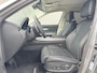 Genesis GV70 AWD SPORT / Fabrieksgarantie tot 06-2029 / SOH 98,7% / 1.800 kg Trekgewicht / Schuif-/Kanteldak / Keyless Entry/Start / Apple Carplay Android Auto / Stuur- Stoel & Achterbank verwarming / Elektische Achterklep / Stoelventilatie / 360/Rondomzicht camera / CCS Snelladen / 20" Velgen /