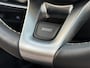 Genesis GV70 AWD SPORT / Fabrieksgarantie tot 06-2029 / SOH 98,7% / 1.800 kg Trekgewicht / Schuif-/Kanteldak / Keyless Entry/Start / Apple Carplay Android Auto / Stuur- Stoel & Achterbank verwarming / Elektische Achterklep / Stoelventilatie / 360/Rondomzicht camera / CCS Snelladen / 20" Velgen /