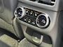 Genesis GV70 AWD SPORT / Fabrieksgarantie tot 06-2029 / SOH 98,7% / 1.800 kg Trekgewicht / Schuif-/Kanteldak / Keyless Entry/Start / Apple Carplay Android Auto / Stuur- Stoel & Achterbank verwarming / Elektische Achterklep / Stoelventilatie / 360/Rondomzicht camera / CCS Snelladen / 20" Velgen /