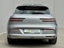 Genesis GV70 AWD SPORT / Fabrieksgarantie tot 06-2029 / SOH 98,7% / 1.800 kg Trekgewicht / Schuif-/Kanteldak / Keyless Entry/Start / Apple Carplay Android Auto / Stuur- Stoel & Achterbank verwarming / Elektische Achterklep / Stoelventilatie / 360/Rondomzicht camera / CCS Snelladen / 20" Velgen /