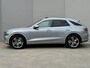 Genesis GV70 AWD SPORT / Fabrieksgarantie tot 06-2029 / SOH 98,7% / 1.800 kg Trekgewicht / Schuif-/Kanteldak / Keyless Entry/Start / Apple Carplay Android Auto / Stuur- Stoel & Achterbank verwarming / Elektische Achterklep / Stoelventilatie / 360/Rondomzicht camera / CCS Snelladen / 20" Velgen /