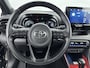 Toyota Yaris 1.5 Hybrid Executive Black Edition | Glazen Panoramadak | 17 inch velgen | Navigatie |