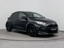 Toyota Yaris 1.5 Hybrid Executive Black Edition | Glazen Panoramadak | 17 inch velgen | Navigatie |
